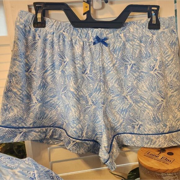 TAHARI SUPER SOFT SHORT PAJAMA SET SIZE MED - Picture 4 of 7